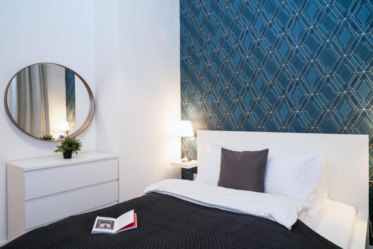 Stylish New Home With View On New York Palace Budapest Esterno foto